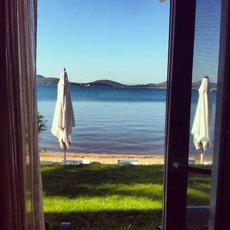 Cunda Hotel Hotel 2*