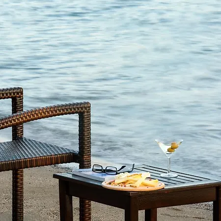 Cunda Hotel Hotel