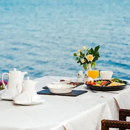 Hotel Cunda Hotel