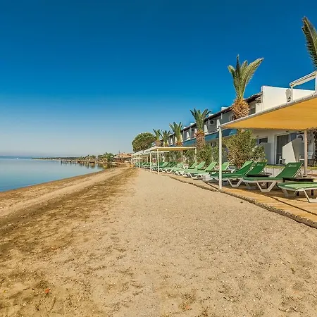 Hotel Cunda Hotel 2*