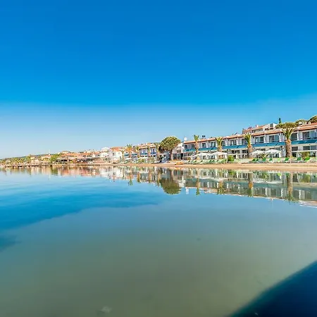 Cunda Hotel 2*